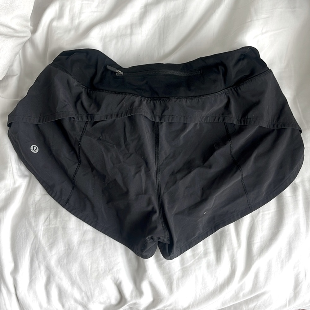 Lululemon shorts size 8